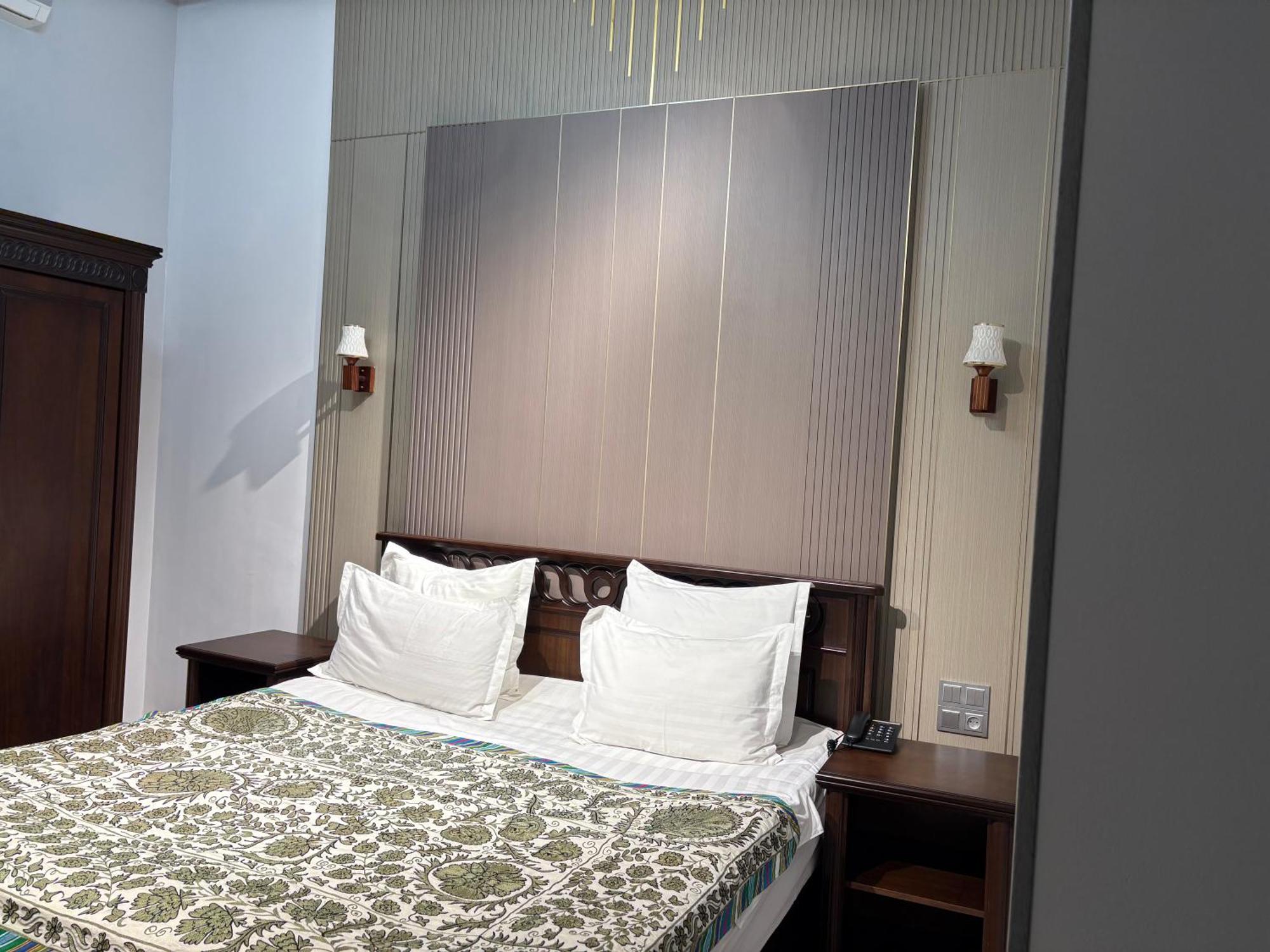 Boulevard Palace Hotel Samarkand Ngoại thất bức ảnh