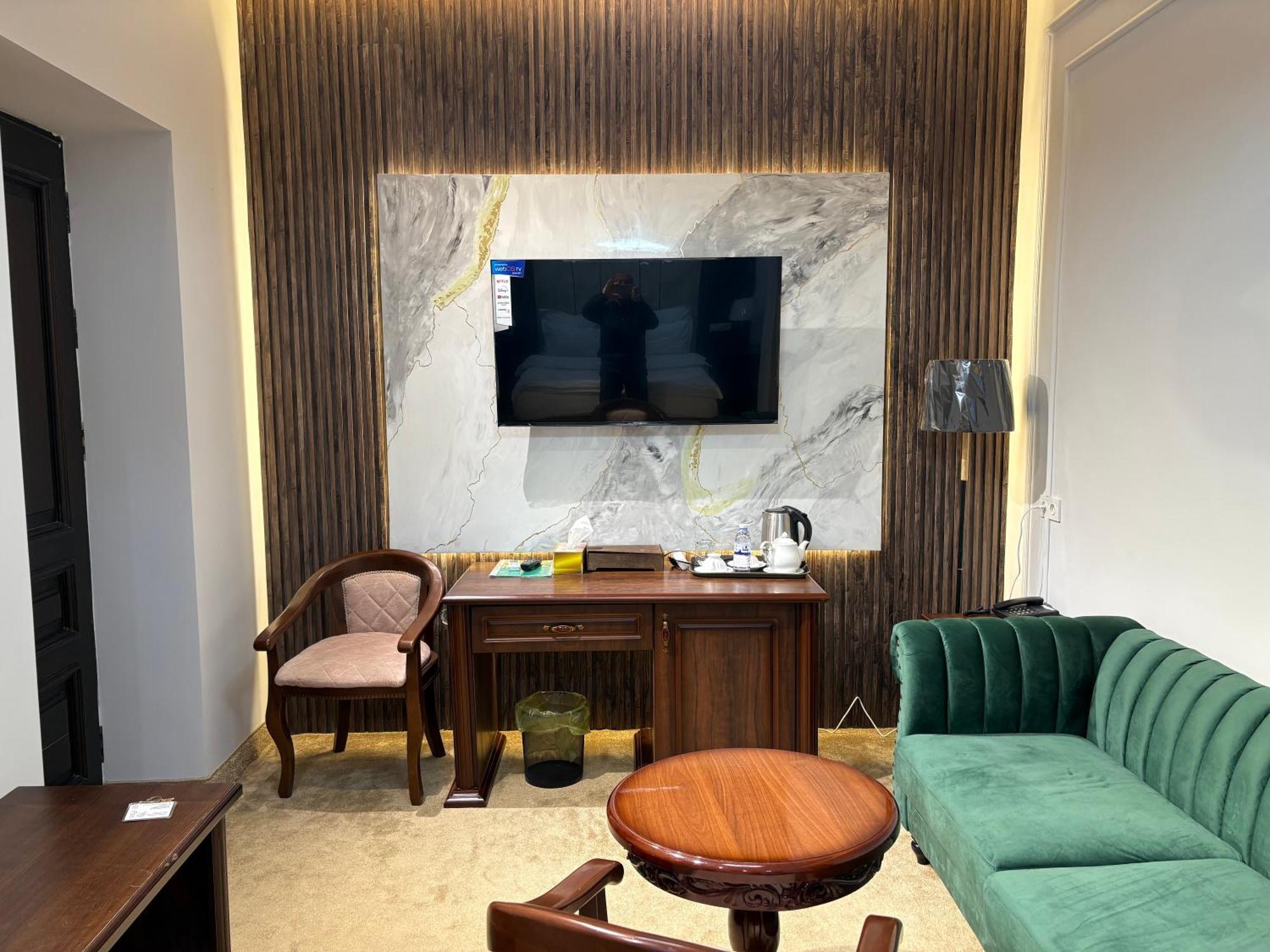Boulevard Palace Hotel Samarkand Ngoại thất bức ảnh
