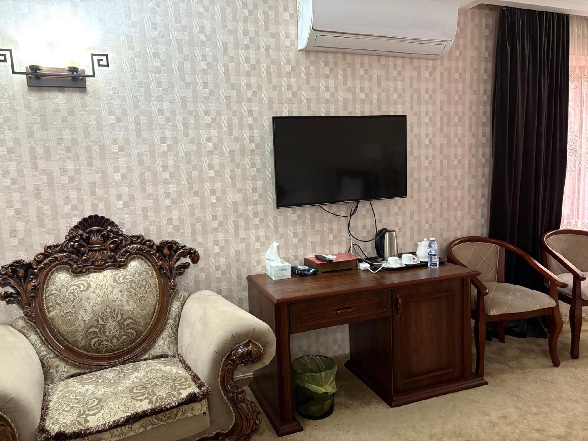 Boulevard Palace Hotel Samarkand Ngoại thất bức ảnh