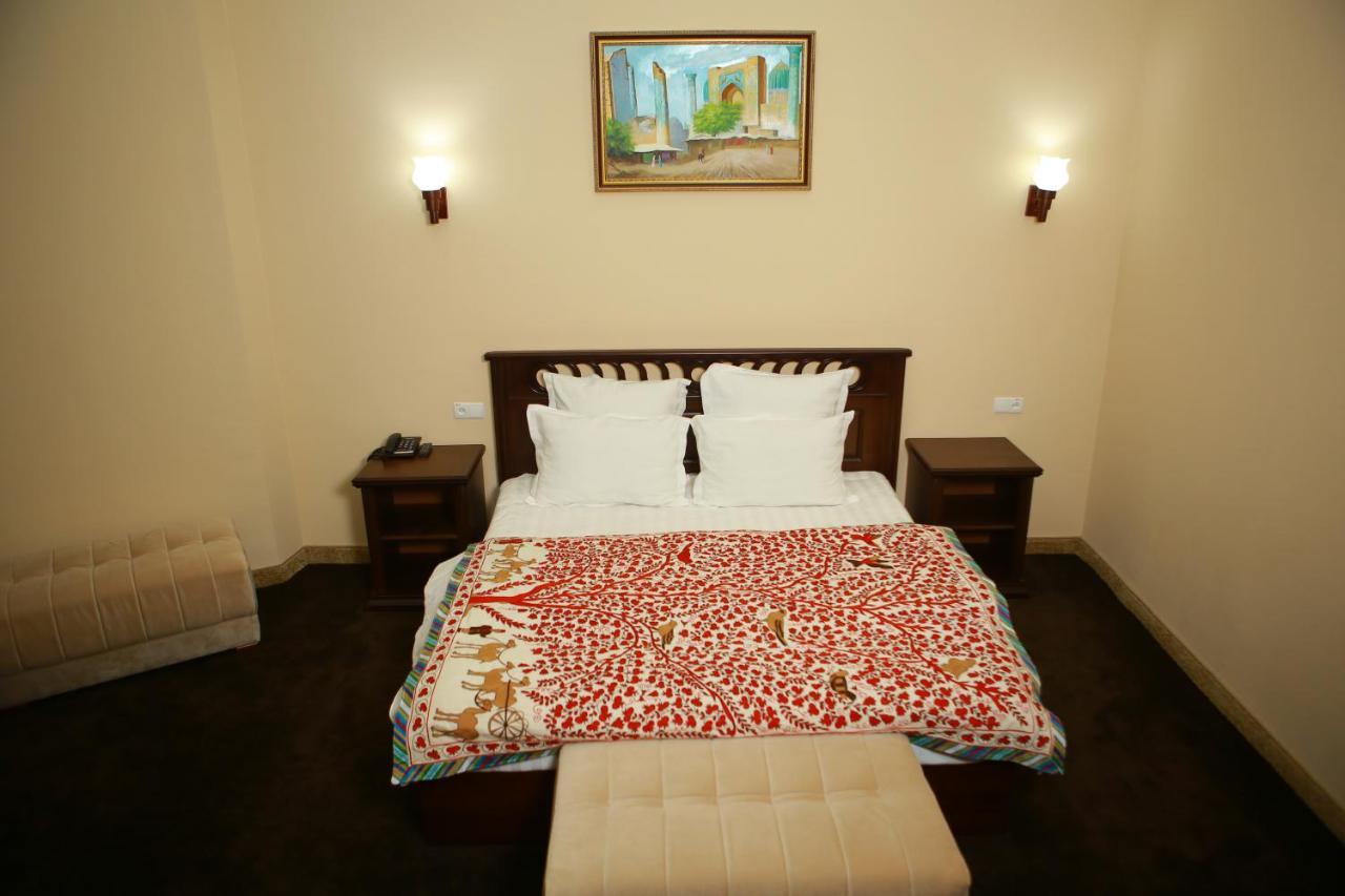 Boulevard Palace Hotel Samarkand Ngoại thất bức ảnh