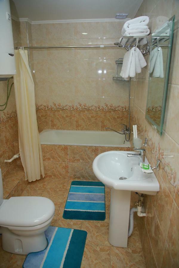 Boulevard Palace Hotel Samarkand Ngoại thất bức ảnh